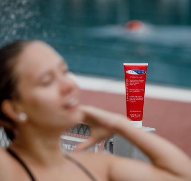 Chlorine and minerals. The hard truth about hair - not only after the pool